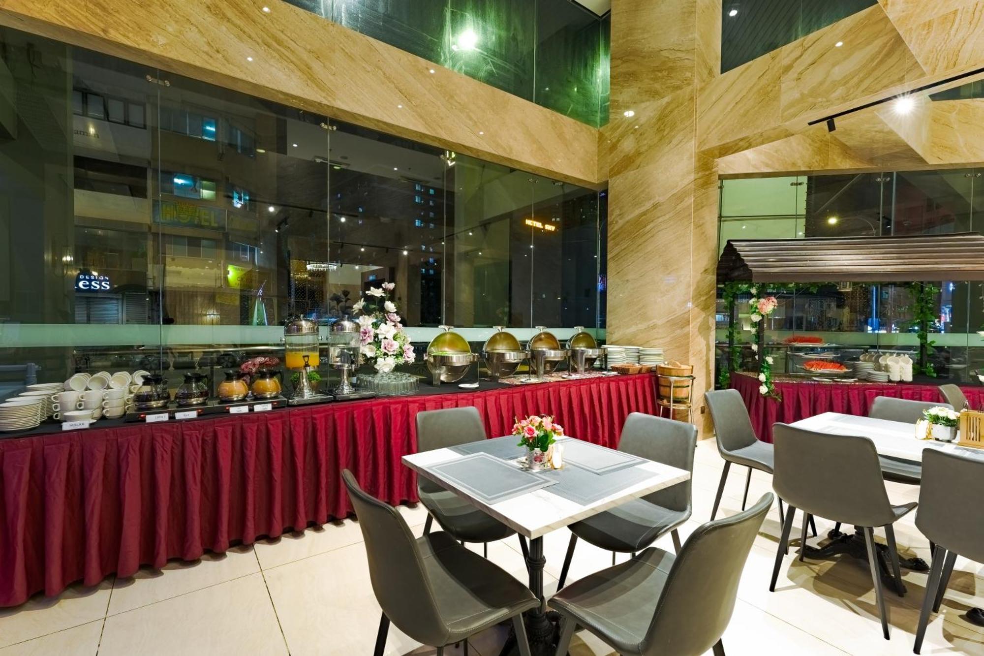 Lazdana Hotel 3*