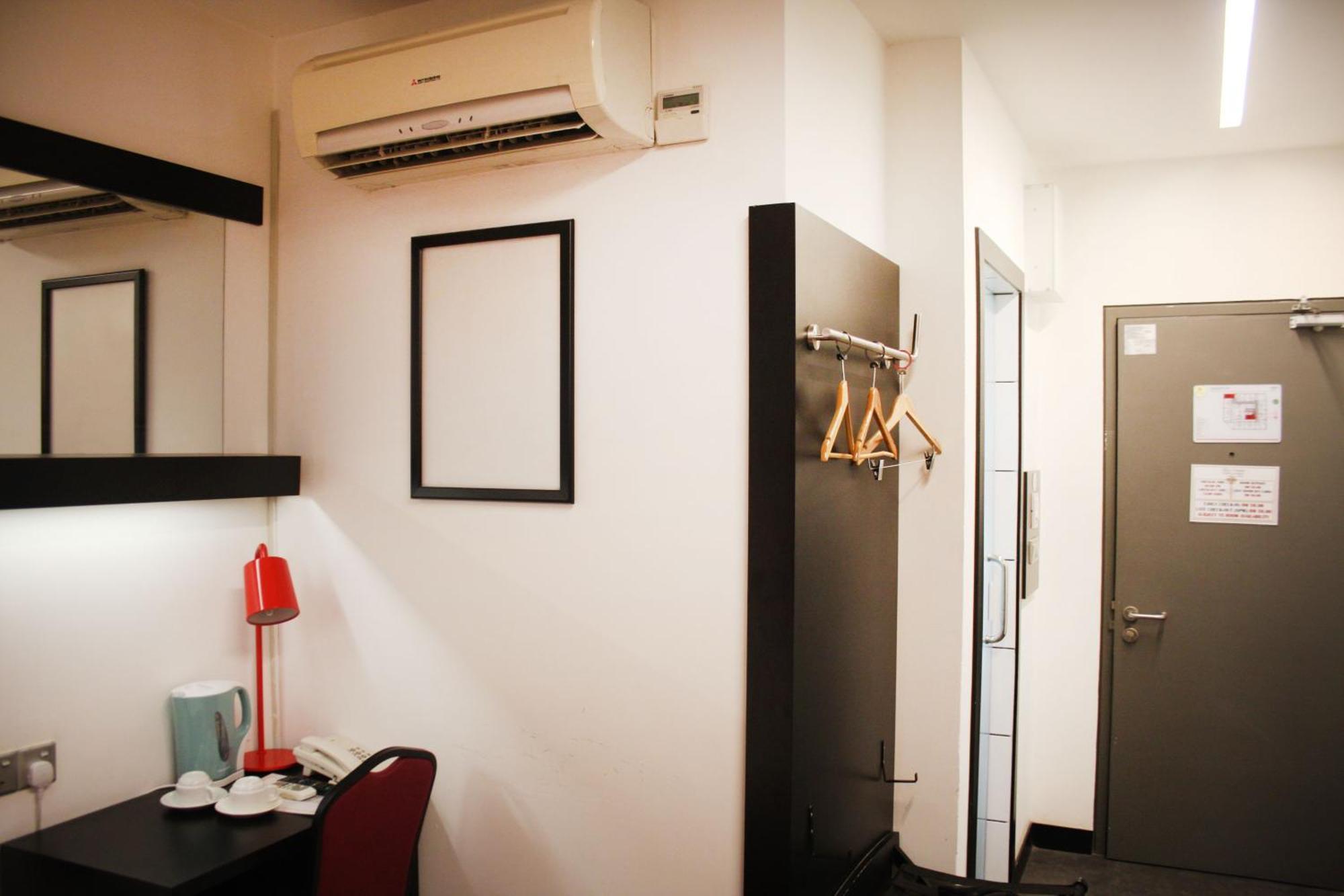 Hotel Lazdana 3*