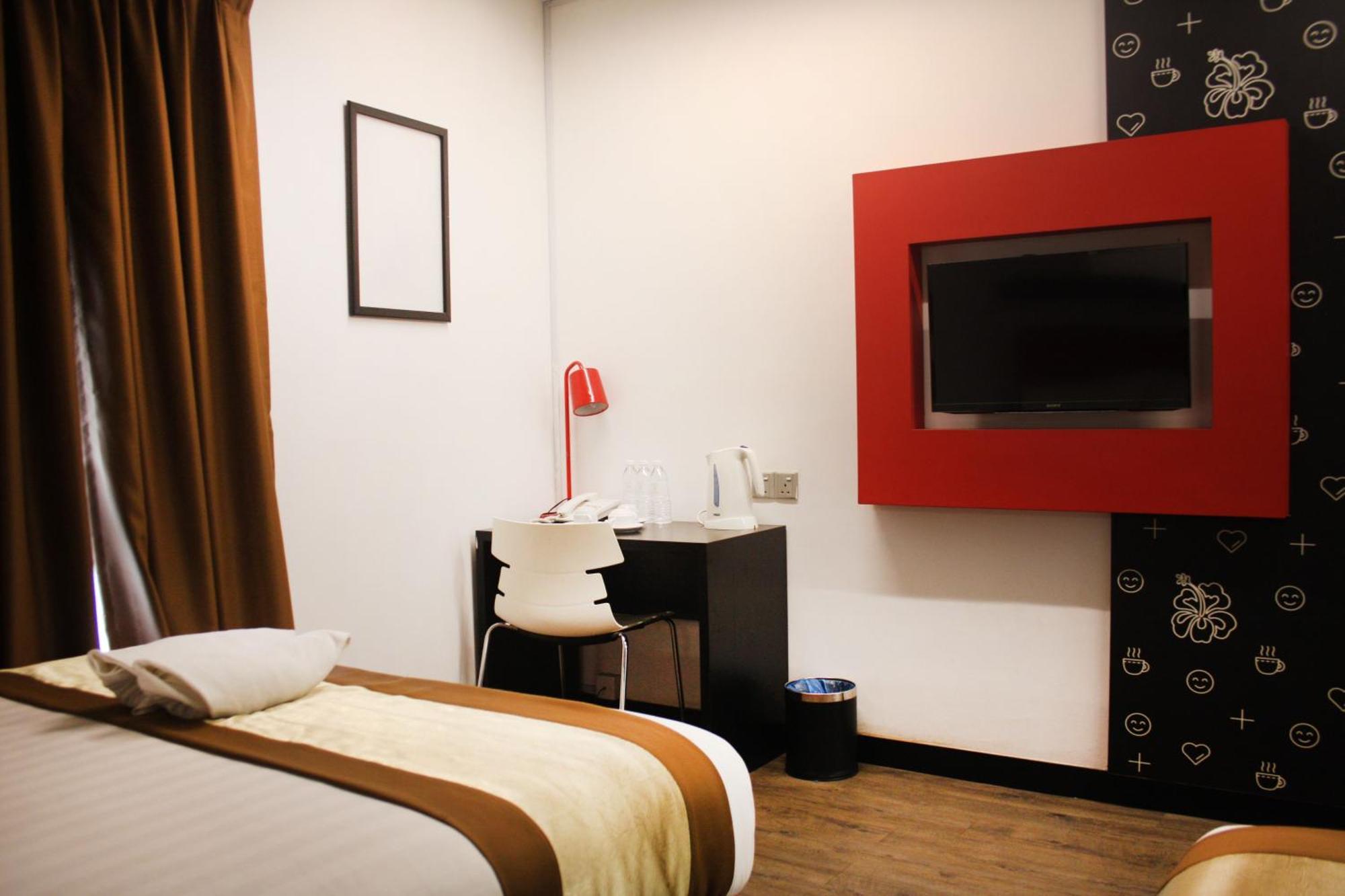 Hotel Lazdana 3*