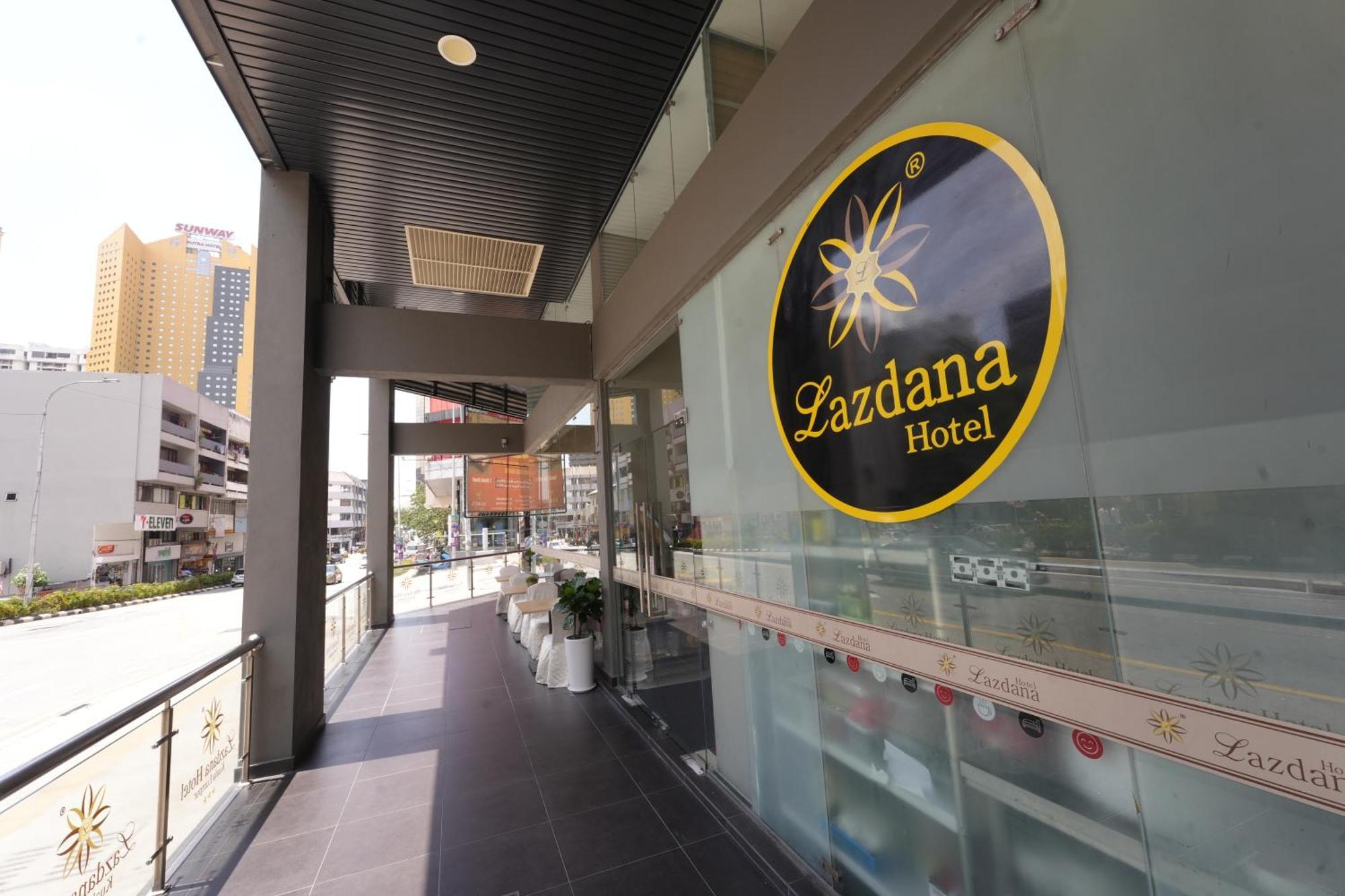 Lazdana Hotel 3*