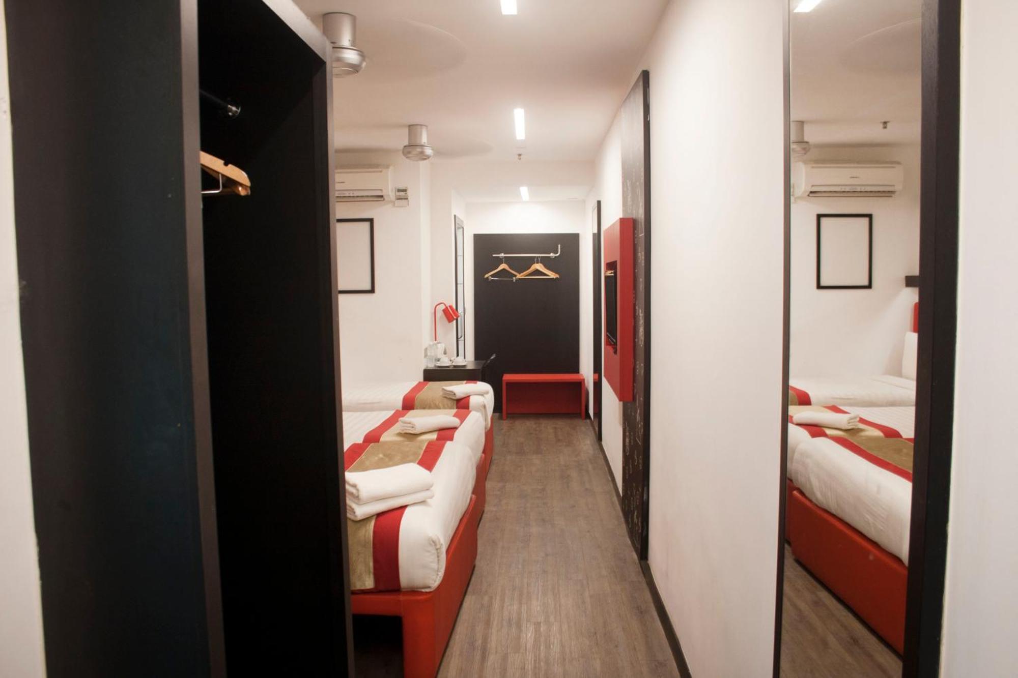 Lazdana Hotel 3*